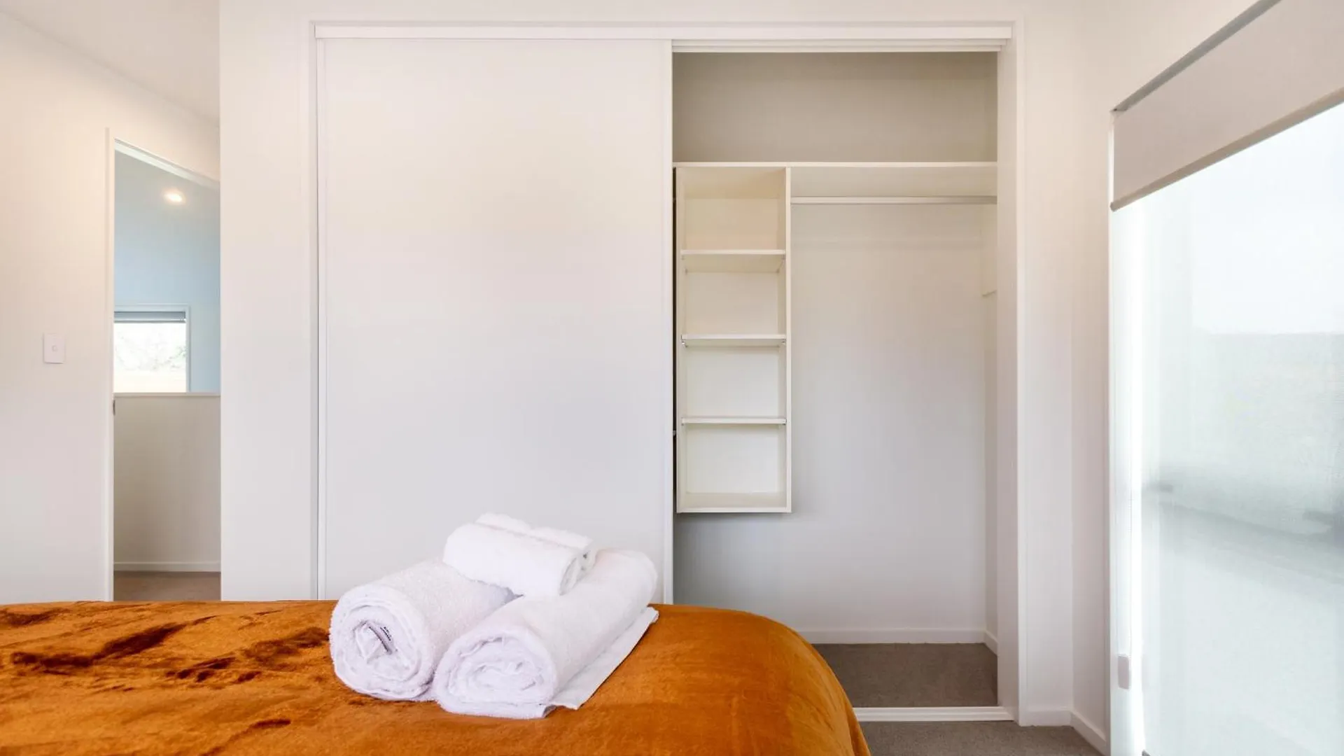 Spacious Stay Near Avon River With Carpark Κράισττσερτς