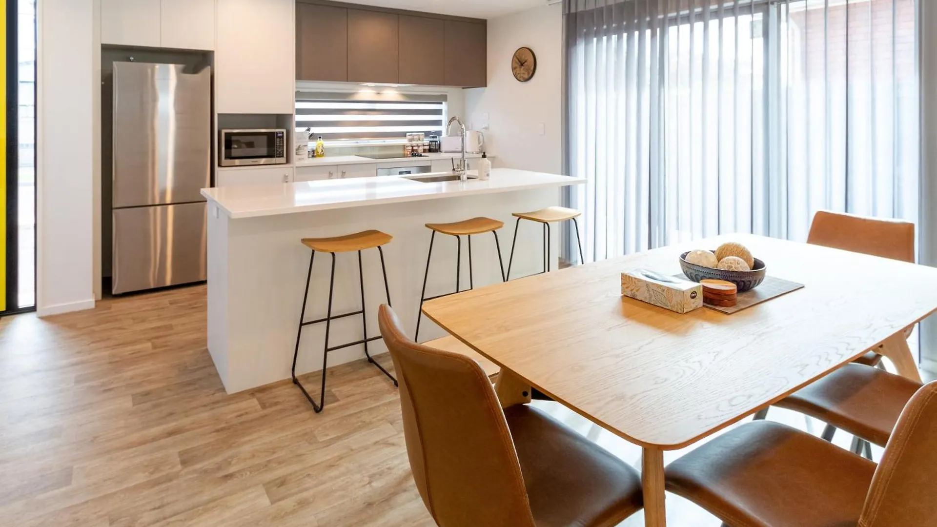 Spacious Stay Near Avon River With Carpark Κράισττσερτς