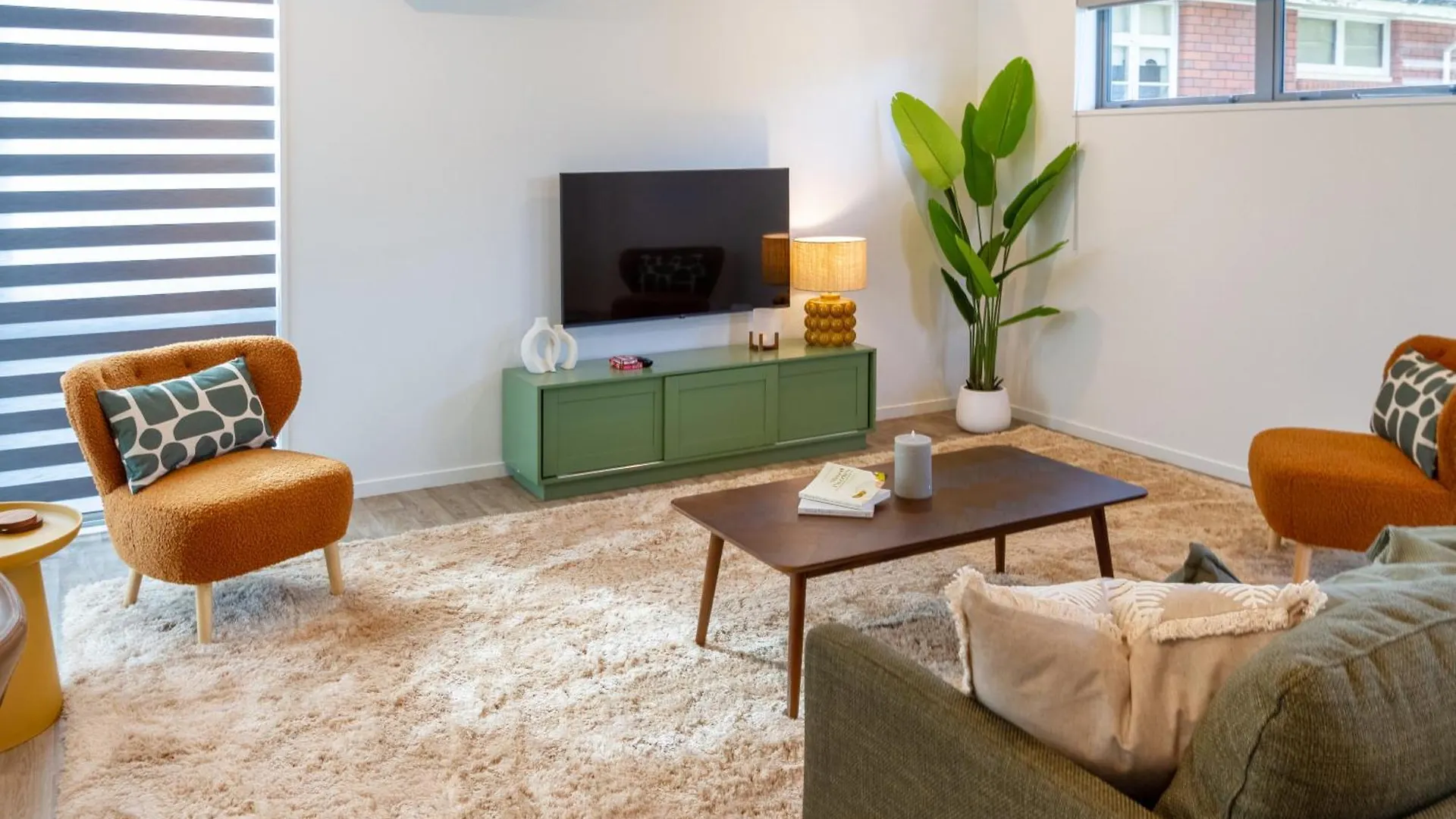 Διαμέρισμα Spacious Stay Near Avon River With Carpark Κράισττσερτς
